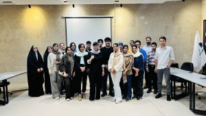 عکس دسته جمعی از پنجمین دورهمی دیجیتال مارکتینگ کرمان
